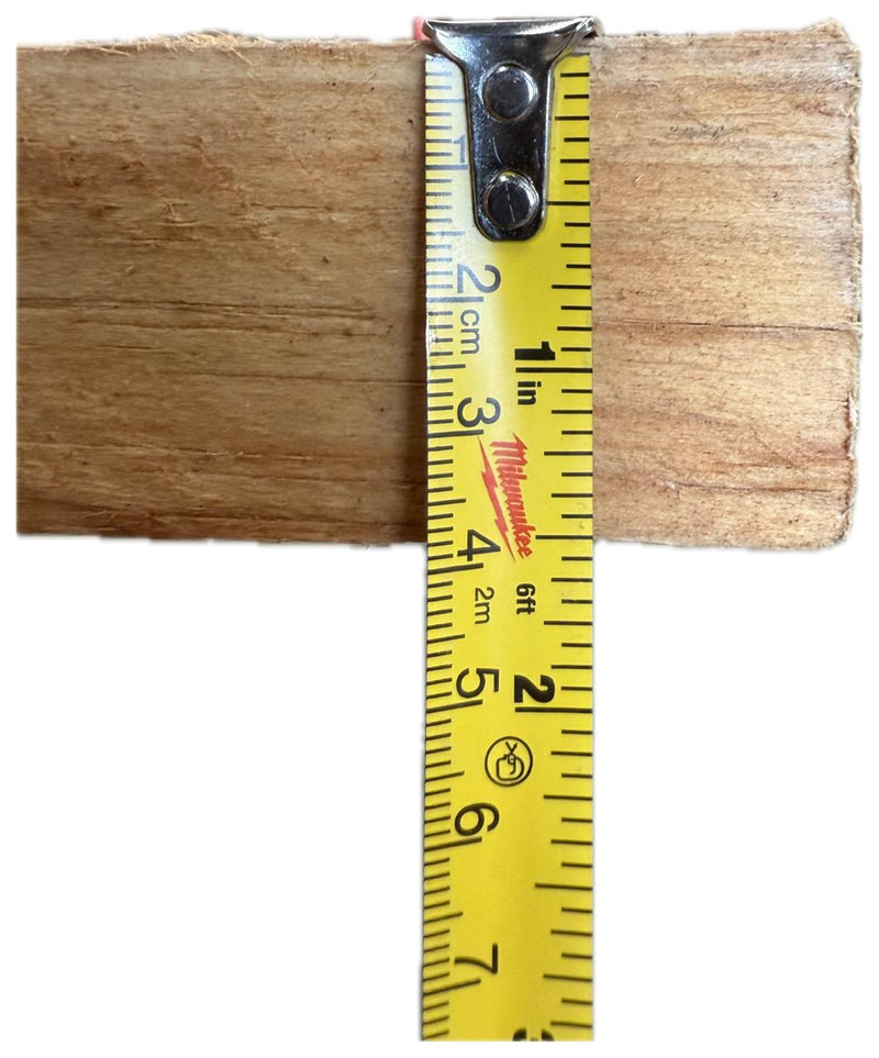 Tabla Aserrada Estufada de Pino de 1era de 1-1/2" X 04" X 8-1/4"
