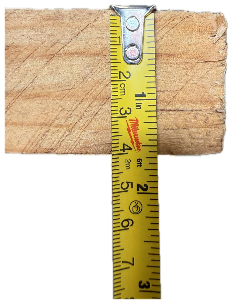 Tabla Aserrada Estufada de Pino de 1era de 1-1/2" X 06" X 8-1/4"