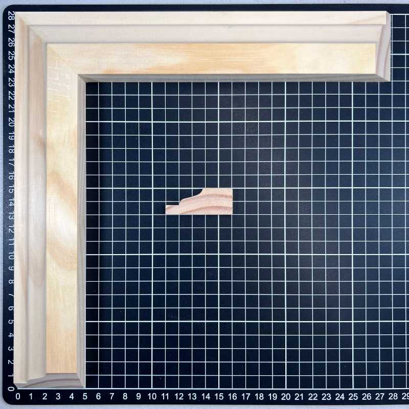 Base Moldura de Madera de Pino de Primera, Linea Decorativa, Tipo Plana, de 19mm de espesor x 050mm de ancho. sin Textura, sin Acabado.