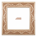 Gomez Piramide/Inca Moldura de Madera de Pino de Primera, Linea Decorativa, Tipo Plana, de 20mm de espesor x 057mm de ancho. con Textura, sin Acabado.