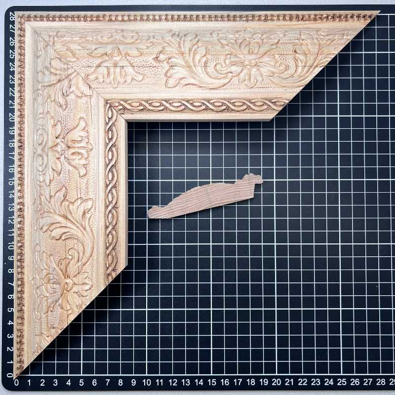 ROCOCO - 30G | Moldura de Madera de Pino de Primera, Linea para Marco, Tipo Faldon, de 20mm de espesor x 093mm de ancho. con Textura, sin Acabado.