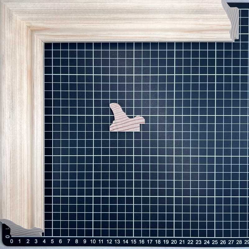 119 Moldura de Madera de Pino de Primera, Linea para Marco, Tipo Plana, de 35mm de espesor x 043mm de ancho. sin Textura, sin Acabado.