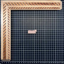 43 - G1 - Sofia Moldura de Madera de Pino de Primera, Linea para Marco, Tipo Plana, de 20mm de espesor x 042mm de ancho. con Textura, sin Acabado.