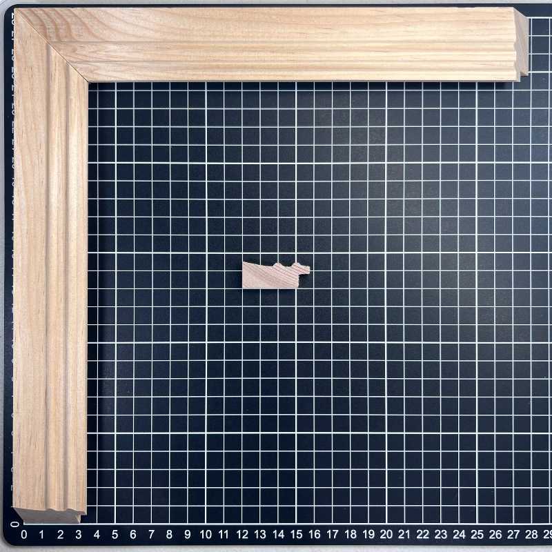 508 Moldura de Madera de Pino de Primera, Linea para Marco, Tipo Plana, de 15mm de espesor x 038mm de ancho. sin Textura, sin Acabado.