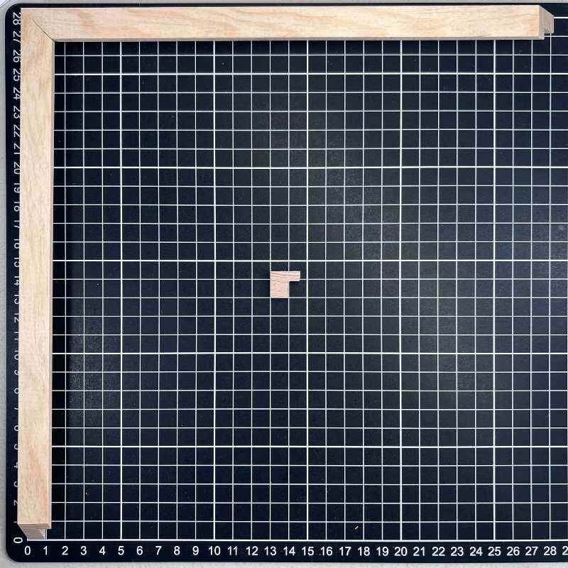 Bastidor - 15 x 15 Moldura de Madera de Pino de Primera, Linea para Marco, Tipo Plana, de 15mm de espesor x 015mm de ancho. sin Textura, sin Acabado.