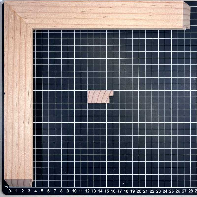 Bastidor - 20 x 40 Moldura de Madera de Pino de Primera, Linea para Marco, Tipo Plana, de 20mm de espesor x 040mm de ancho. sin Textura, sin Acabado.