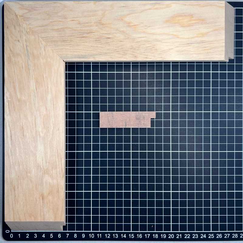 Bastidor - 20 x 70 Moldura de Madera de Pino de Primera, Linea para Marco, Tipo Plana, de 20mm de espesor x 070mm de ancho. sin Textura, sin Acabado.