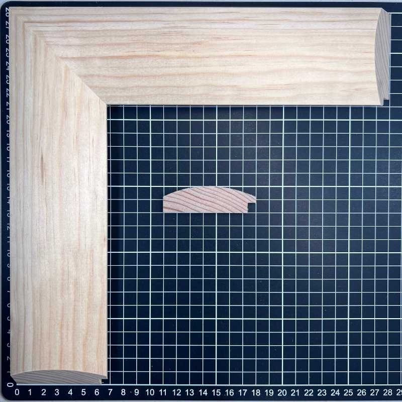 1/2 Caña - SUPER - 70 Moldura de Madera de Pino de Primera, Linea para Marco, Tipo Plana, de 20mm de espesor x 070mm de ancho. sin Textura, sin Acabado.