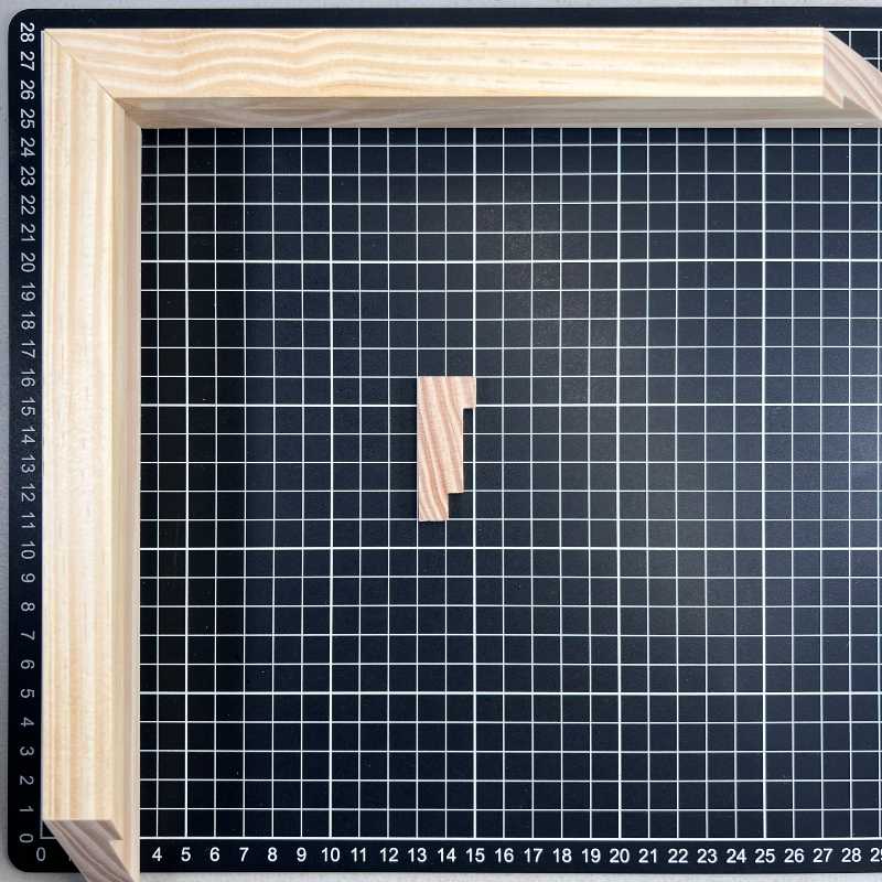 Doble Fondo - Caja - 50 x 20 Moldura de Madera de Pino de Primera, Linea para Marco, Tipo Plana, de 20mm de espesor x 050mm de ancho. sin Textura, sin Acabado.
