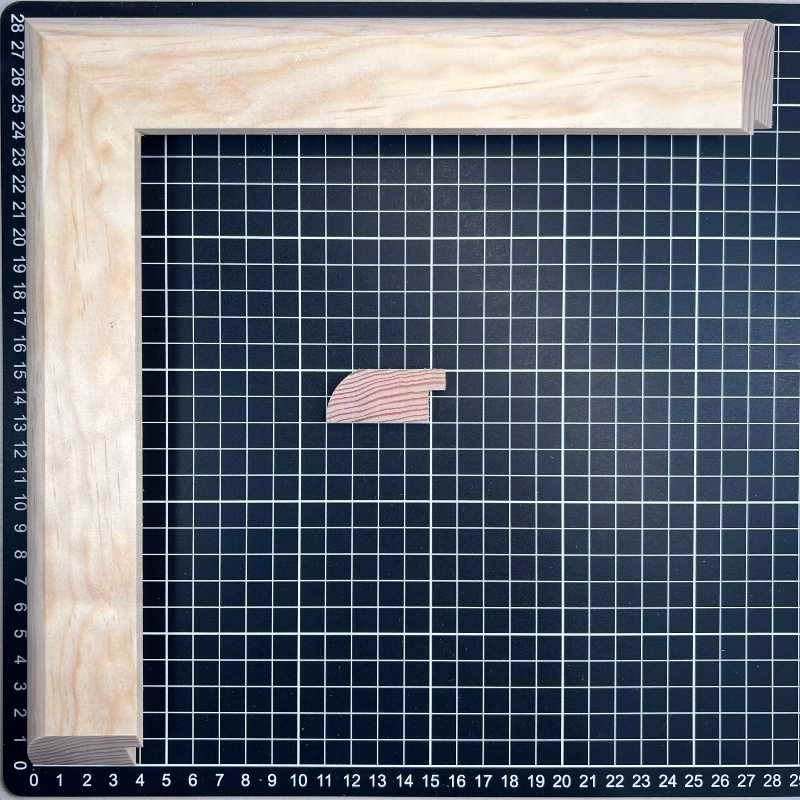 Liliana - 45 Moldura de Madera de Pino de Primera, Linea para Marco, Tipo Plana, de 20mm de espesor x 045mm de ancho. sin Textura, sin Acabado.