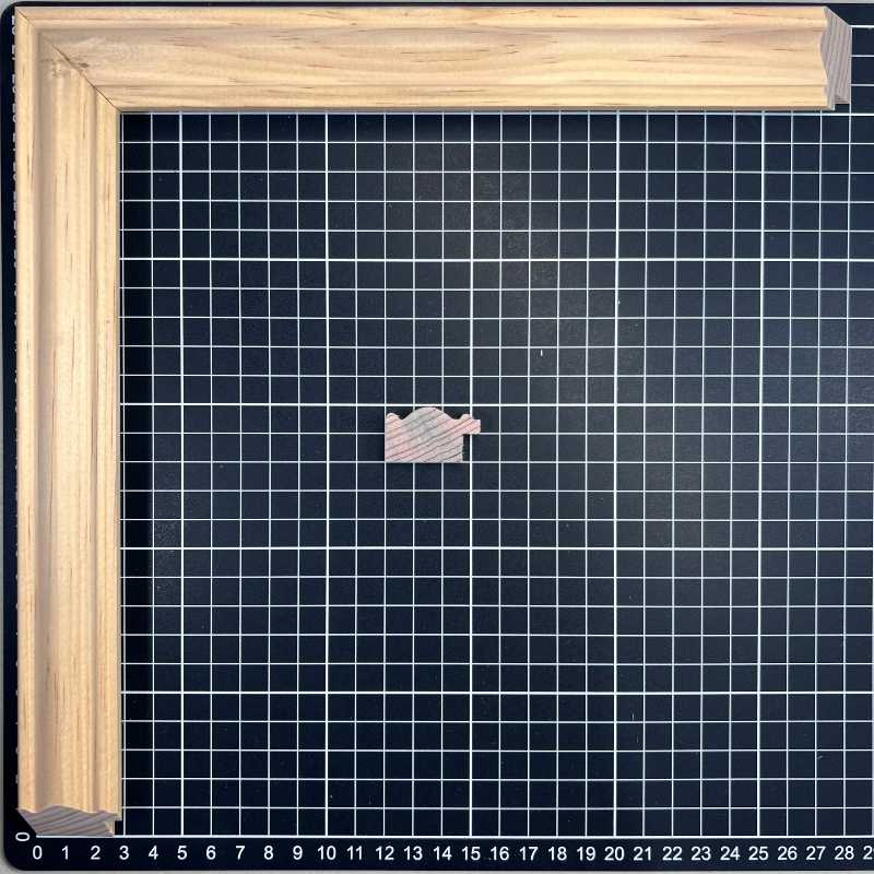 VICTOR Moldura de Madera de Pino de Primera, Linea para Marco, Tipo Plana, de 19mm de espesor x 034mm de ancho. sin Textura, sin Acabado.